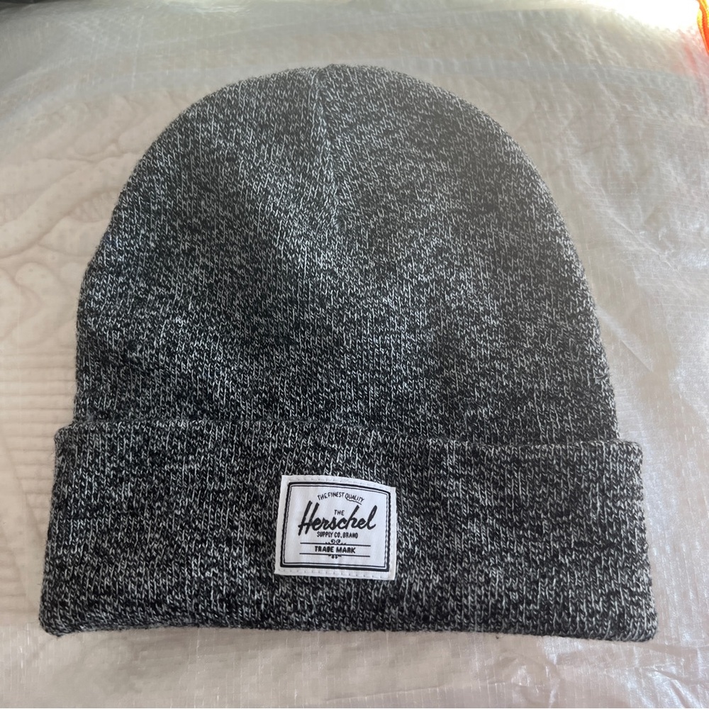 The herschel supply co. Knit hat black and white